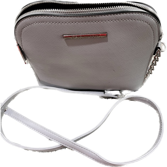 Steve Madden Handbags - NWOT - Steve Madden Shoulder Bag in Light gray/lilac